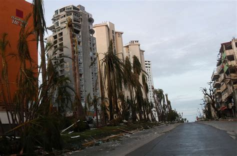 27 dead after Hurricane Otis makes landfall in Mexico as Category 5 ...