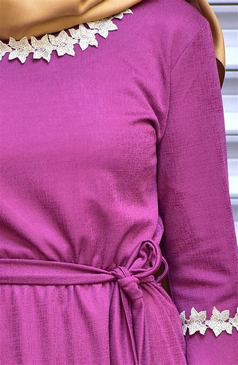 Kleid mit Spitzen 1006-02 Zwetschge 1006-02 | Sefamerve