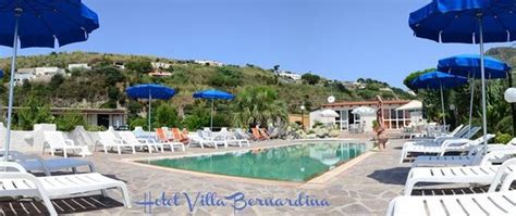 HOTEL VILLA BERNARDINA (Forio, Isola d'Ischia) - Inn Reviews, Photos ...