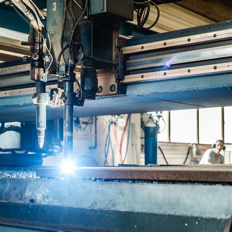 How to Use a Plasma Cutter 的图像结果