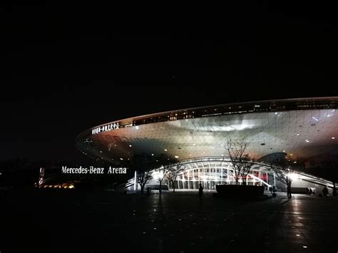 【携程攻略】上海梅赛德斯-奔驰文化中心景点,梅赛德斯-奔驰文化中心位于上海市世博园区，有一个18,000座的主场馆…