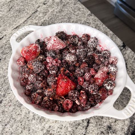 5-Ingredient Triple Berry Crisp with Frozen Berries
