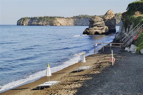 Things to Do in Procida Sights, Tips & Hotels