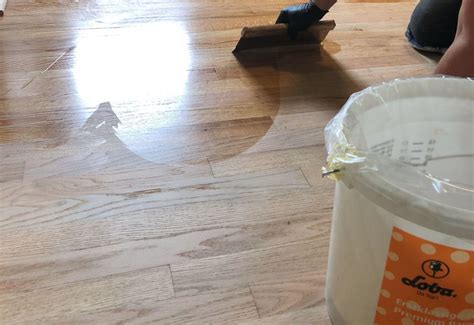 The Benefits of Using Loba Natural Finish Oil on Hardwood Floors