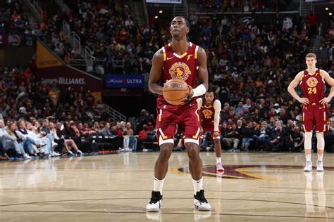 Cavaliers Rumors: 'No Rush' to Give Caris LeVert Contract Extension ...