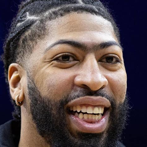 Anthony Davis Teeth Problem