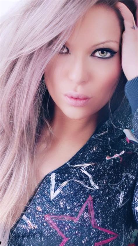 TW Pornstars - 3 pic. ARIS DARK. Twitter. Te apetece algo más real ...