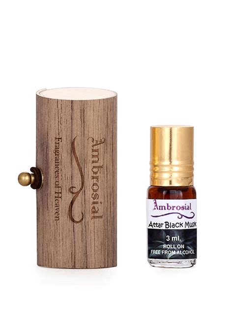 Get Black Musk Attar Gift Set at ₹ 700 | LBB Shop