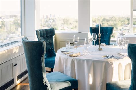 Menus — Wrigley Mansion