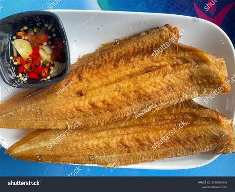 780 Soles Thai Images, Stock Photos, 3D objects, & Vectors | Shutterstock