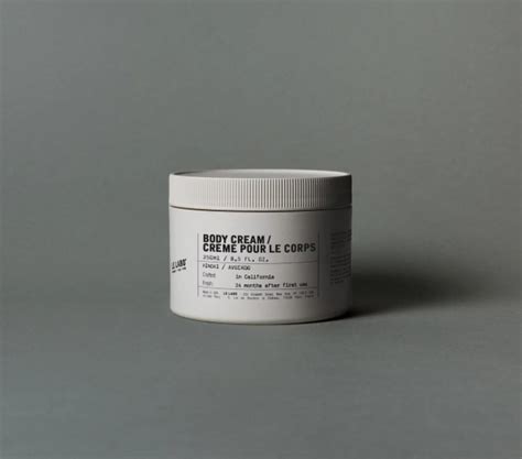 What Does Hinoki Smell Like? A Guide to the Woodsy Scent | POPSUGAR Beauty