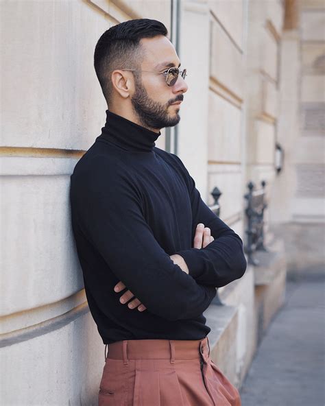 How To Wear Baggy Turtlenecks at Shirley Poe blog