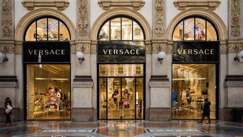 versace香水套装_versace是什么牌子的香水 - 随意云