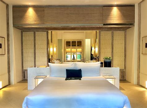 Where to buy Luxury Bedding Sets in India | SPACES