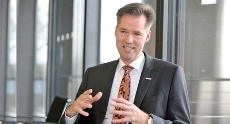 ‘Our vision is to really make combustion engines power cars as air ...
