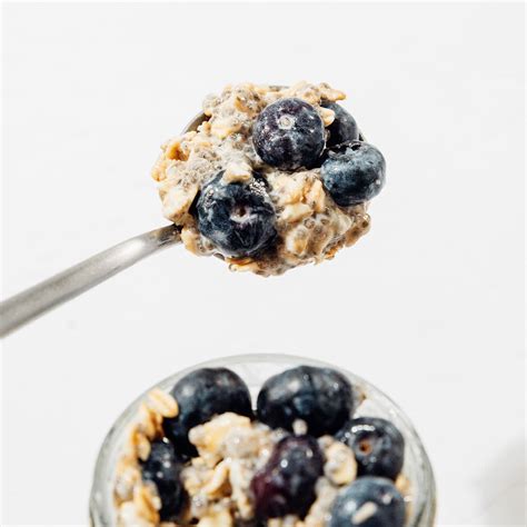 Easy Blueberry Overnight Oats Recipe | Live Eat Learn