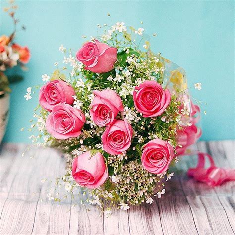 8 Pink Roses Bouquet