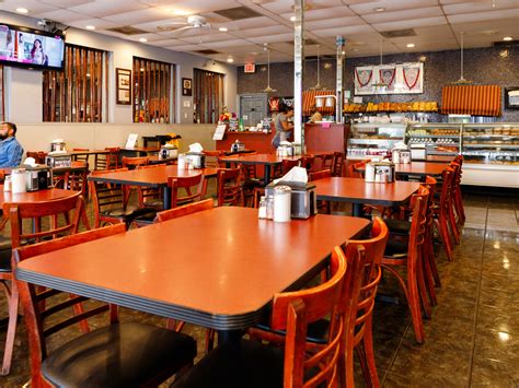 The 14 Best Vegan Restaurants In Houston - Houston - The Infatuation