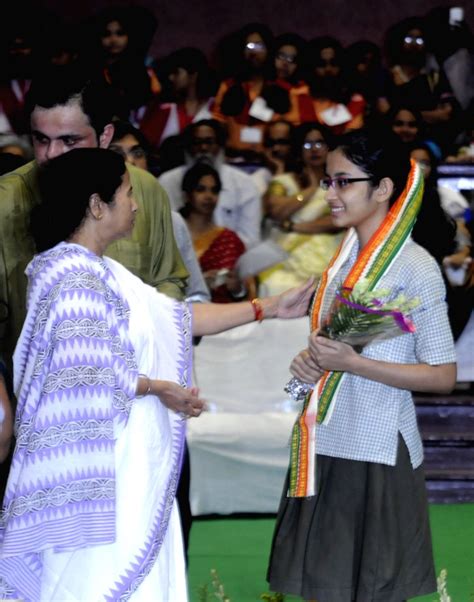 Mamata Banerjee blessing to Madhyamik and Higher Secondary topper ...
