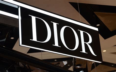 Indoor Business Signs | BusinessSigns.Net