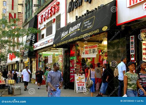 NYC: Harlem's 125th Street Editorial Photo | CartoonDealer.com #20728305