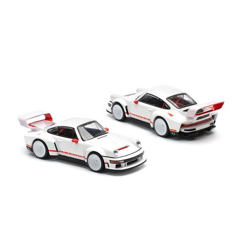 SINGER DLS TURBO TRACK WHITE by Pop Race