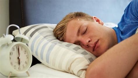 睡觉习惯说梦话？这可能会影响你的睡眠质量…… - 知乎