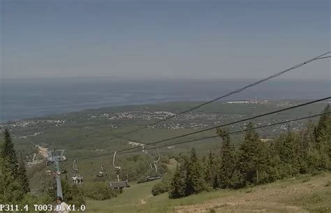 Веб-камера горнолыжный курорт «Гора Соболиная», кафе «Высота 900» | 🎥 ...
