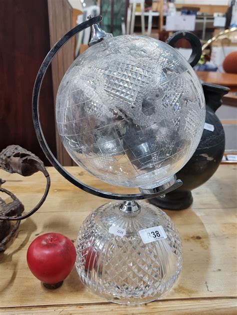 Super Star Lot : An amazing Large Waterford Crystal World Globe, One of ...