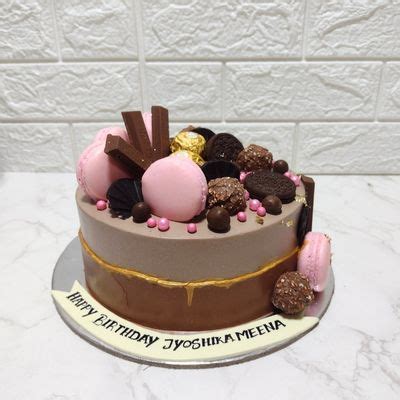 Chocolate Paradise Cake - Delivery Chennai, Order Chocolate Paradise ...
