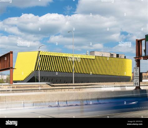 NEIU El Centro Campus designed by JGMA Stock Photo - Alamy