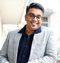 About Us | symmetrics