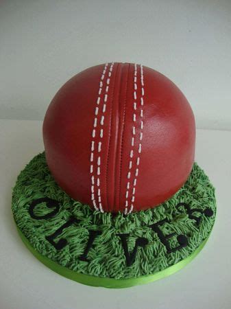Order Cricket Ball Cake Online in Noida, Delhi NCR | Kingdom of Cakes