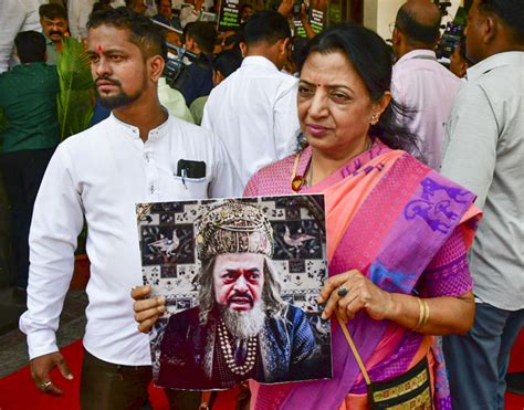 MLA Azmi's praise for Aurangzeb rocks Maharashtra assembly; House adjourned