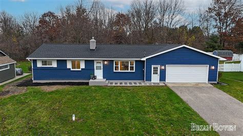 9777 Myers Lake Ave NE, Rockford, MI 49341 | Homes.com