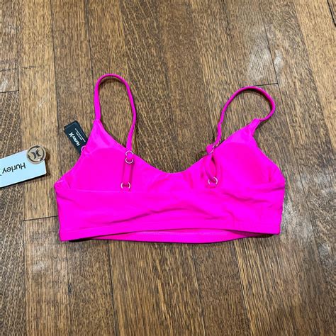 Hurley Women's Pink Bikini-and-tankini-tops | Depop