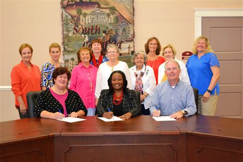 BSSF Scrapbook — South Carolina State Society, NSDAR