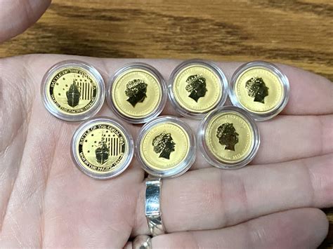 I can finally hang out here, no more Super Weenie Hut Jr’s for me. : r/Gold