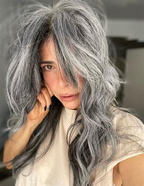 Gray hair color 40 gorgeous gray hair color ideas for 2023 – Artofit