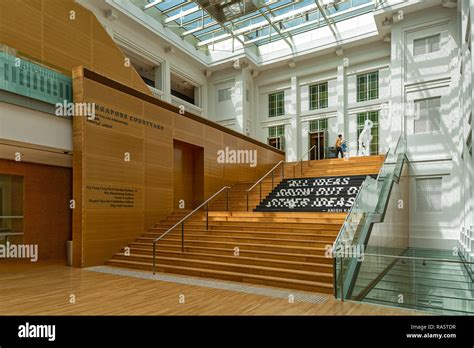 Leading Art Museum in SEA | National Gallery Singapore