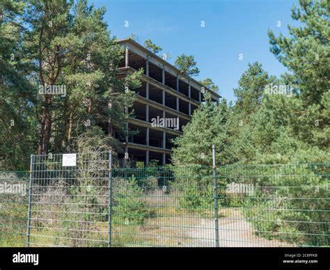 KdF Ruinen von Prora Binz, Kraft durch Freude Seebad, Stahlskelett ...
