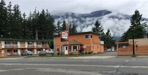 HOPE CITY CENTRE MOTEL - Motel Reviews, Photos, Rate Comparison ...