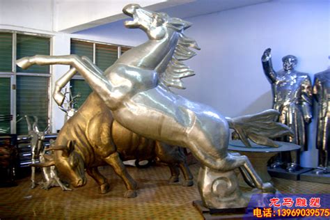 不锈钢马雕塑-济南龙马雕塑艺术有限公司