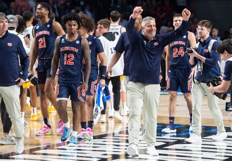Auburn basketball recruiting: Tigers land 4-star Jahki Howard