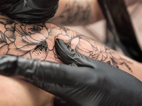 Unveiling the Art of Expression: How Tattoos and Piercings Address Your ...