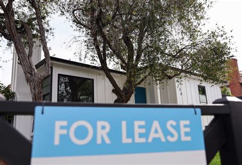 Largest US Single-Family Rental Owner Seeks More Growth