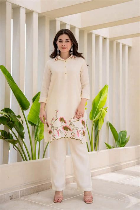 Shop for the Stylish Women's Clothing Online – fashiondwarclothing