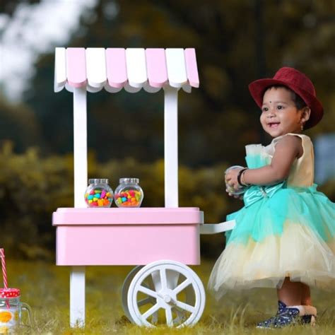 Vehicle Props – whiteihf baby photoshoot props