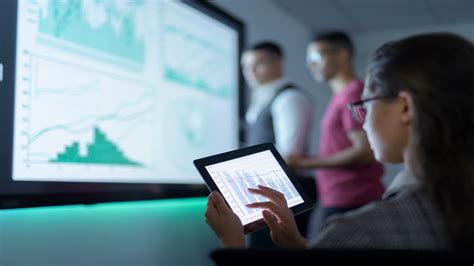 Top 3 Benefits for Data Analytics with Generative AI | Salesforce