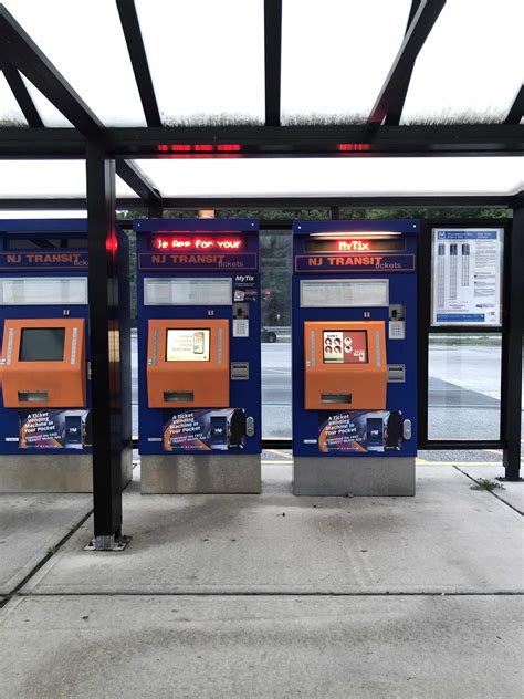 Willowbrook Park & Ride stop - Routes, Schedules, and Fares